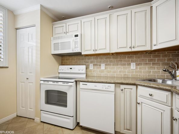 5300 NE 24th Terrace 226c, Fort Lauderdale FL 33308