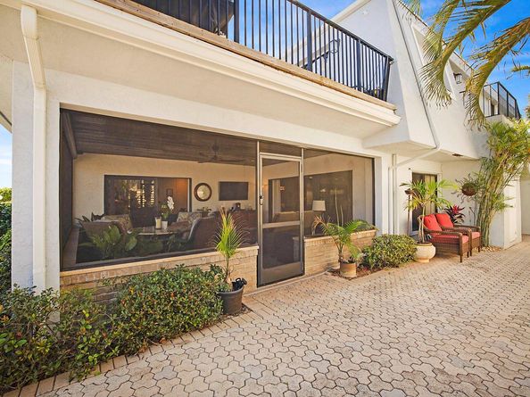 2743 NE 28th Ct 3, Lighthouse Point FL 33064