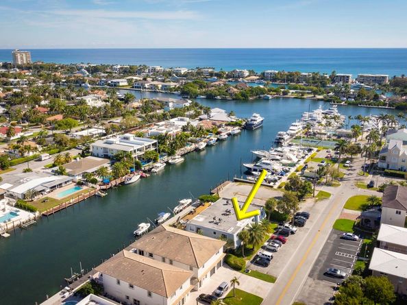 2743 NE 28th Ct 3, Lighthouse Point FL 33064