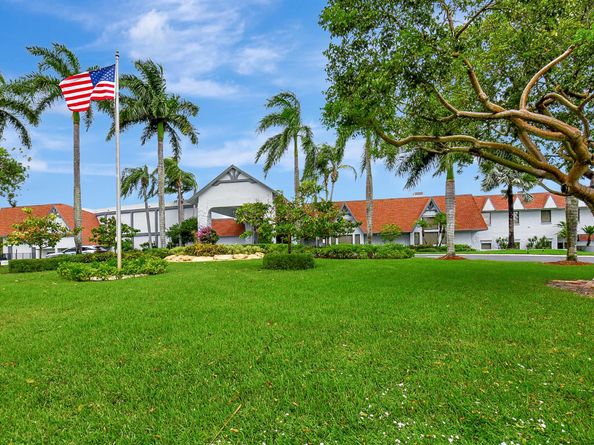 14360 Strathmore Lane 101, Delray Beach FL 33446