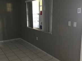 5100 SW 41st St 110, Hollywood FL 33023