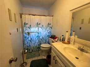 1041 SW 4th Ter, Deerfield Beach FL 33441
