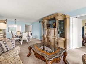 3178 Via Poinciana 315, Lake Worth FL 33467