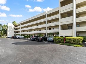3178 Via Poinciana 315, Lake Worth FL 33467