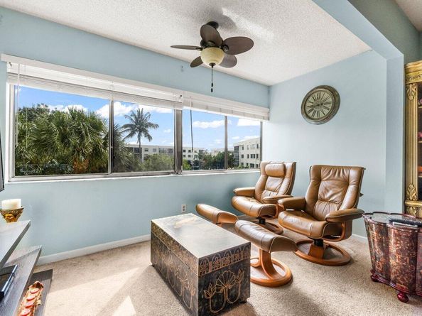 3178 Via Poinciana 315, Lake Worth FL 33467