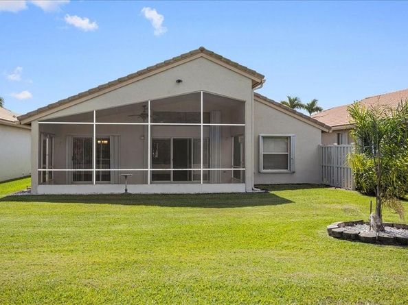 6358 Westchester Club Dr, Boynton Beach FL 33437