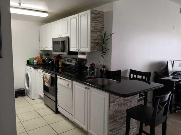 2100 Greenview Shores Boulevard 523, Wellington FL 33414