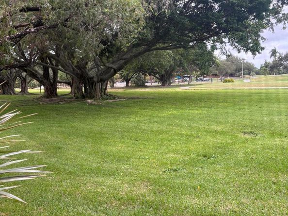 5881 Parkwalk Drive, Boynton Beach FL 33472