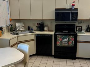 5881 Parkwalk Drive, Boynton Beach FL 33472