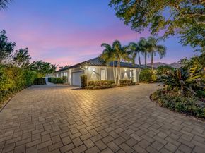 41 S Compass Dr, Fort Lauderdale FL 33308