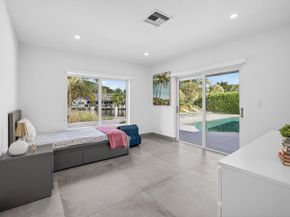 41 S Compass Dr, Fort Lauderdale FL 33308