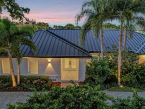 41 S Compass Dr, Fort Lauderdale FL 33308