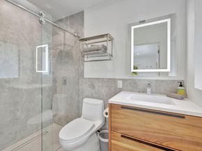 41 S Compass Dr, Fort Lauderdale FL 33308