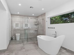 41 S Compass Dr, Fort Lauderdale FL 33308