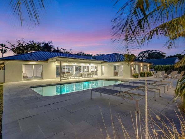 41 S Compass Dr, Fort Lauderdale FL 33308