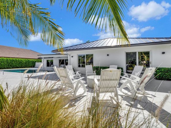 41 S Compass Dr, Fort Lauderdale FL 33308