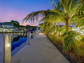 41 S Compass Dr, Fort Lauderdale FL 33308
