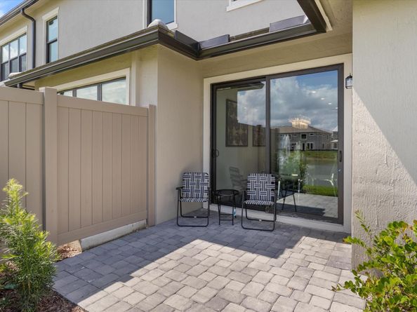 2150 Appleton Circle N, Oakland Park FL 33309