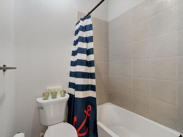 2150 Appleton Circle N, Oakland Park FL 33309