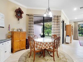 8715 NW 41st St, Cooper City FL 33024