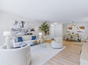 315 Venetian 2 Drive