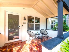 1617 NE 3rd Ct, Fort Lauderdale FL 33301