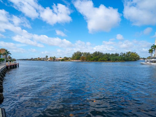 1110 N Riverside Dr 20, Pompano Beach FL 33062