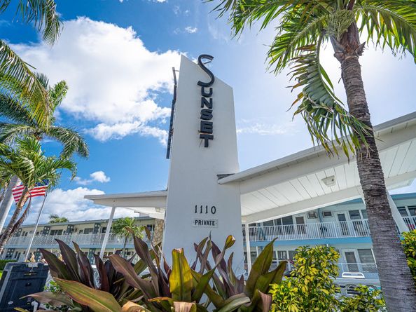 1110 N Riverside Dr 20, Pompano Beach FL 33062