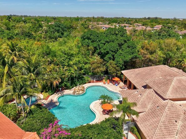 5550 NW 61st Street 516, Coconut Creek FL 33073