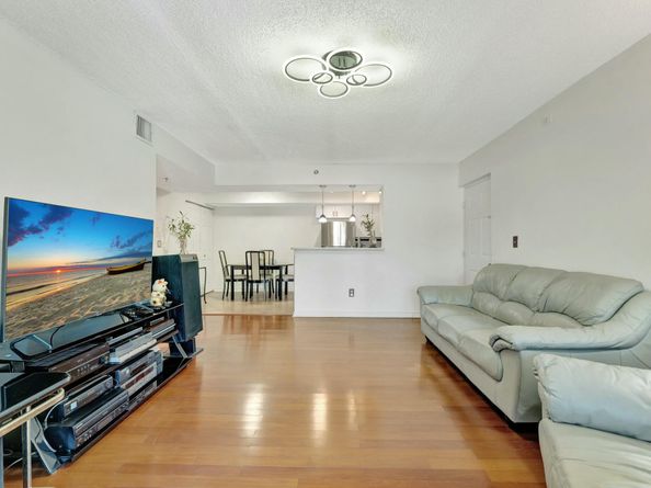 5550 NW 61st Street 516, Coconut Creek FL 33073