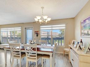 212 Greenbrier A, West Palm Beach FL 33417