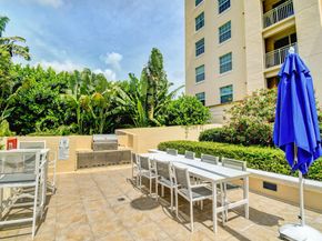 610 Clematis St 412, West Palm Beach FL 33401