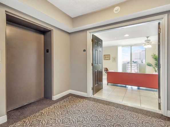 610 Clematis St 412, West Palm Beach FL 33401