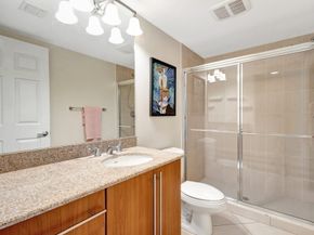 610 Clematis St 412, West Palm Beach FL 33401