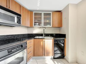 610 Clematis St 412, West Palm Beach FL 33401