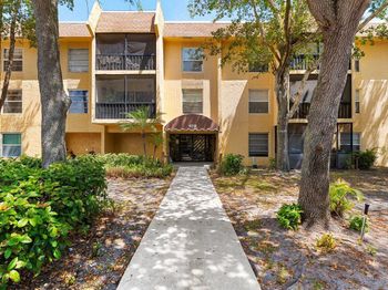 470 NW 20th Street