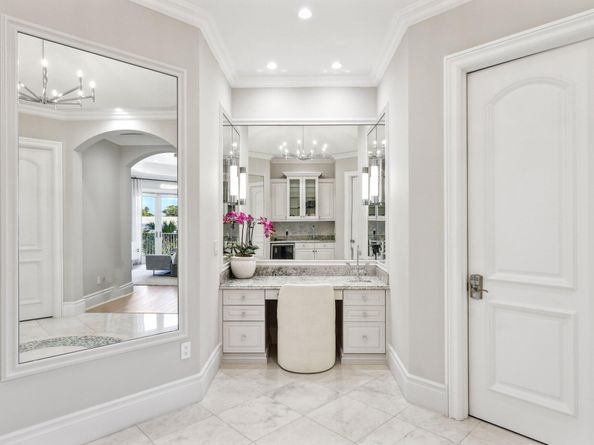 4216 Intracoastal Drive, Highland Beach FL 33487