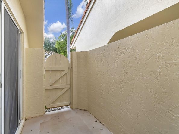 17280 Boca Club 2208 Boulevard 2208, Boca Raton FL 33487