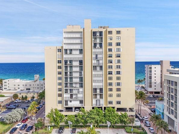 322 Buchanan St 1407, Hollywood FL 33019