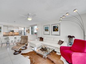 322 Buchanan St 1407, Hollywood FL 33019