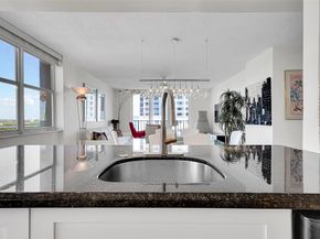 322 Buchanan St 1407, Hollywood FL 33019