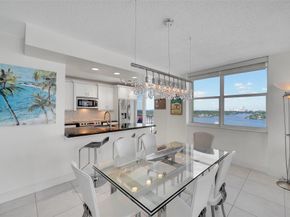 322 Buchanan St 1407, Hollywood FL 33019