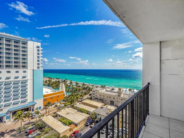 322 Buchanan St 1407, Hollywood FL 33019