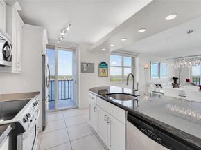 322 Buchanan St 1407, Hollywood FL 33019
