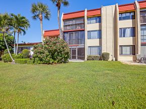 4489 Luxemburg Court Apt. 108, Lake Worth FL 33467