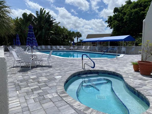4489 Luxemburg Court Apt. 108, Lake Worth FL 33467