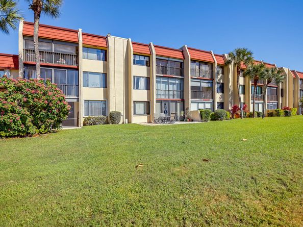 4489 Luxemburg Court Apt. 108, Lake Worth FL 33467