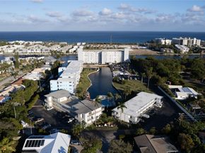 1511 SE 15th Ct 201, Deerfield Beach FL 33441