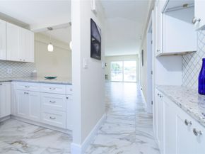 1511 SE 15th Ct 201, Deerfield Beach FL 33441