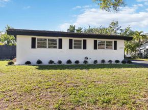 5532 SW 1st Street, Plantation FL 33317